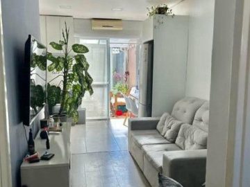 Casa em Condomínio - Venda - Três Vendas - Pelotas - RS