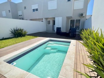 Casa em Condomínio - Venda - Areal - Pelotas - RS