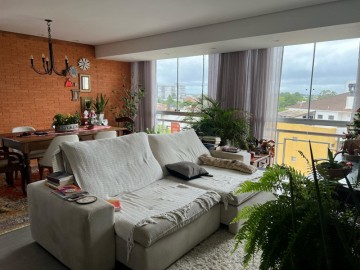 Apartamento próximo à Av. Dom Joaquim